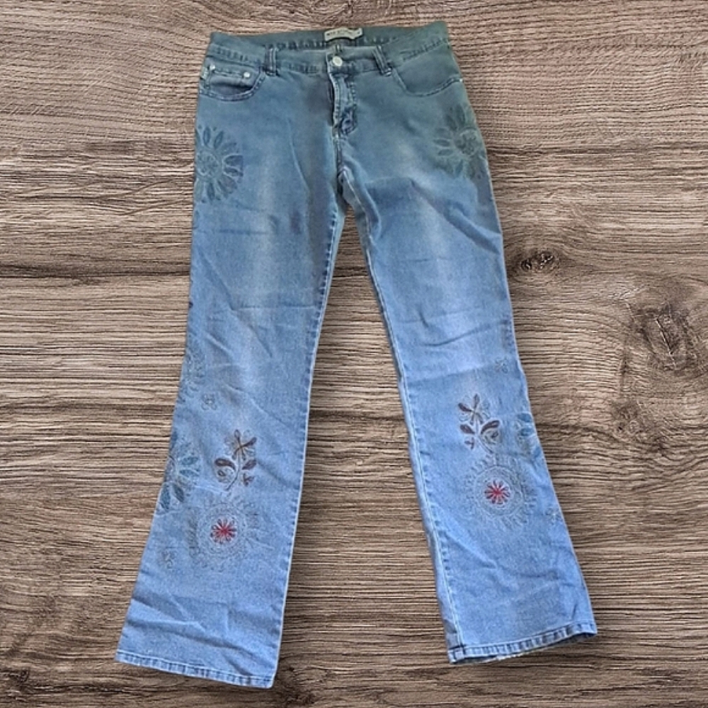 Max Studio Floral Embroidered Jeans